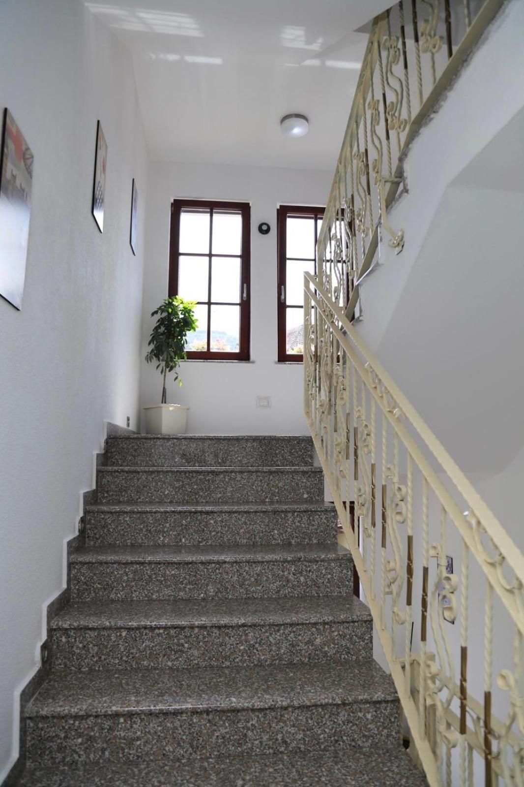 Hotel Venisi 普里兹伦 外观 照片